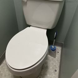 Bathroom toilet
