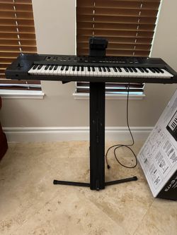 Roland Keyboard Intelligent Synthesizer.