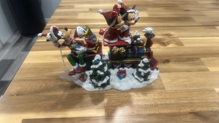 Disney parks Mickey and friends train