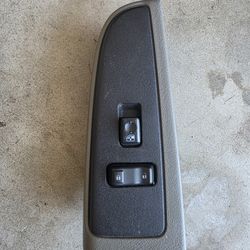 03-06 Tahoe Silverado Yukon Sierra Passenger Power Window Switch