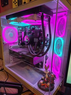 Computer PC RTX 4070 32GB AMD Ryzen 7 9700X