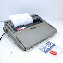 Brother SX-4000 Portable Electronic LCD Display Typewriter