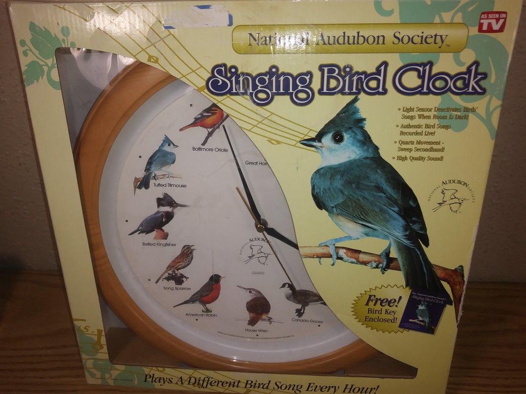 Singing bird clock National Audubon Society