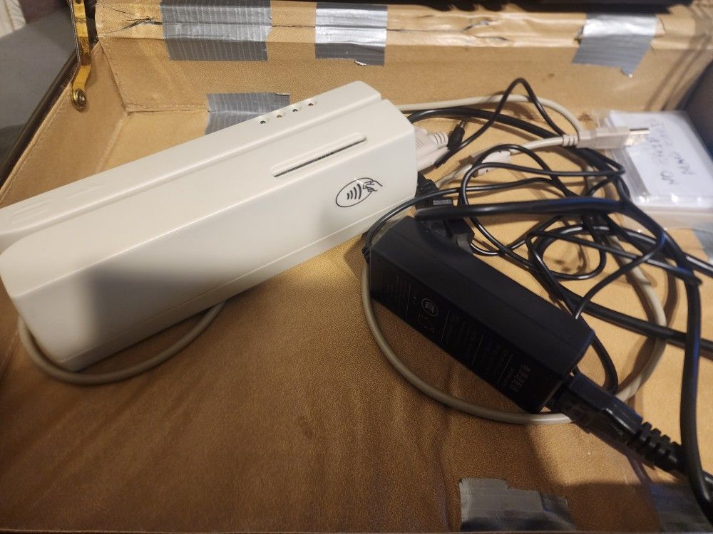 MCR300 Mag / IC Reader and Encoder