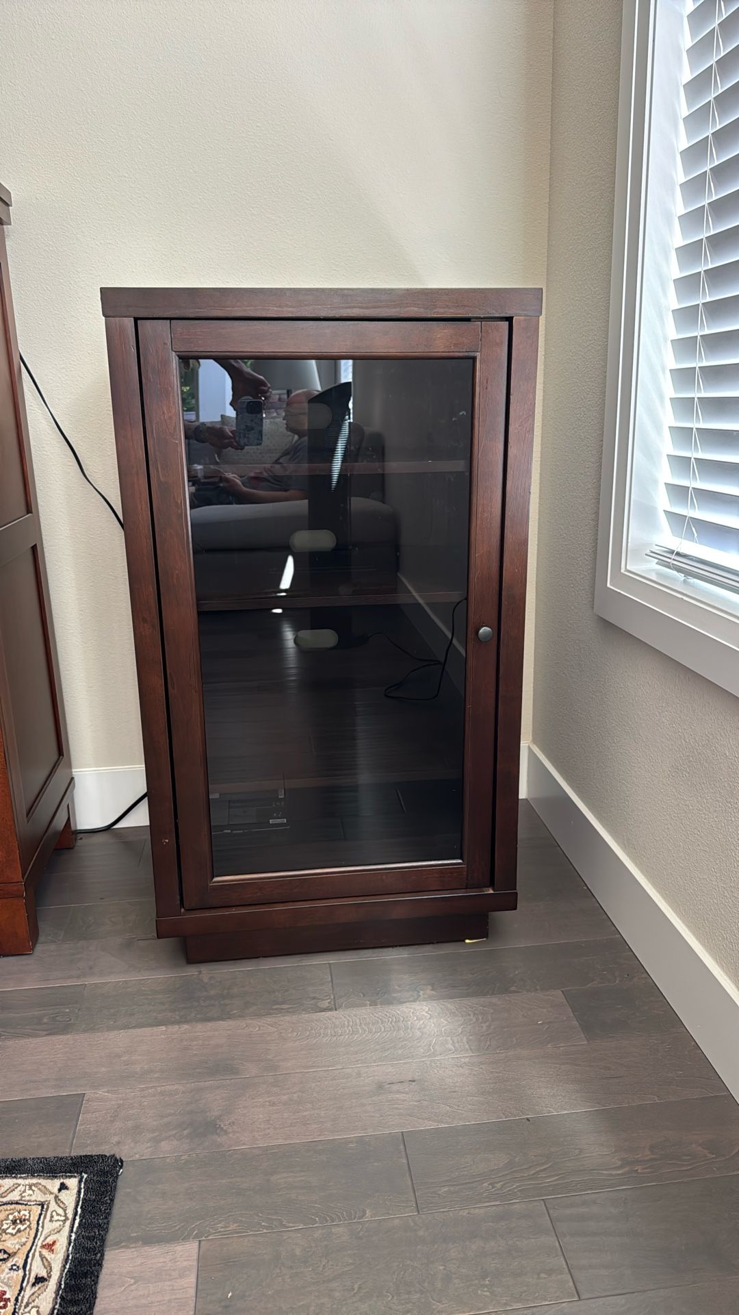 Stereo Entertainment Cabinet By Bell’O