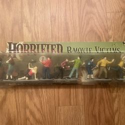 2006 Accoutrements Toys Horrified B-Movie Victims 3" Figure Set