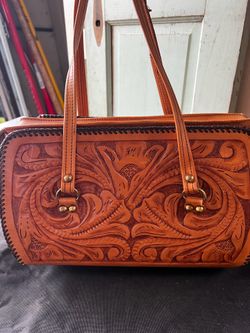 Vintage leather purse