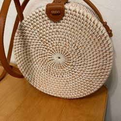 Woven purse