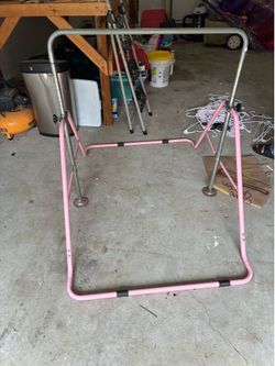Gymnastic bar