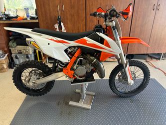 2019 KTM 85 SX – Small Wheel – 50 Hours – $3,750