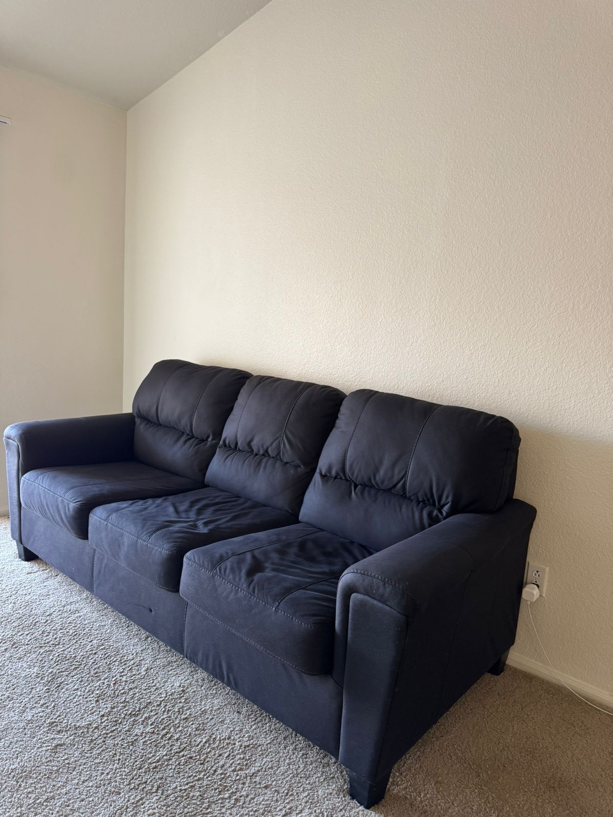 Beautiful 3 Seat Comfy Couch