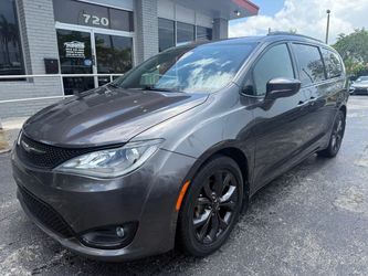 2018 Chrysler Pacifica