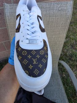 Nike Air Force One, Louis Vutton.