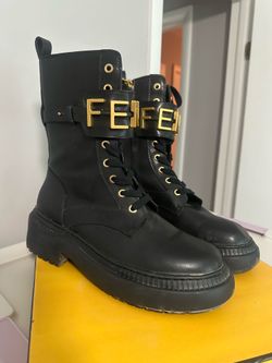 Fendi women’s boots EU SIZE 39 Used with box