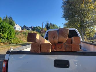 4"x4"×8' Cedar Posts