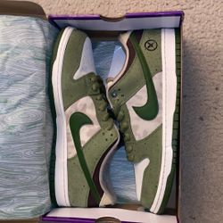 Nike SB Dunk Low Pro Size 15 $185