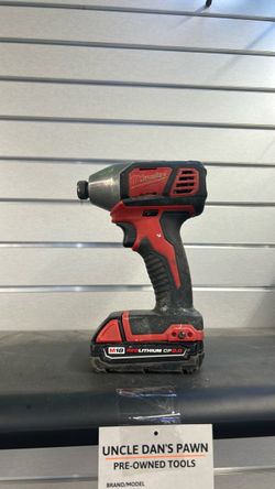 Milwaukee M18 Cordless Impact Driver with Battery