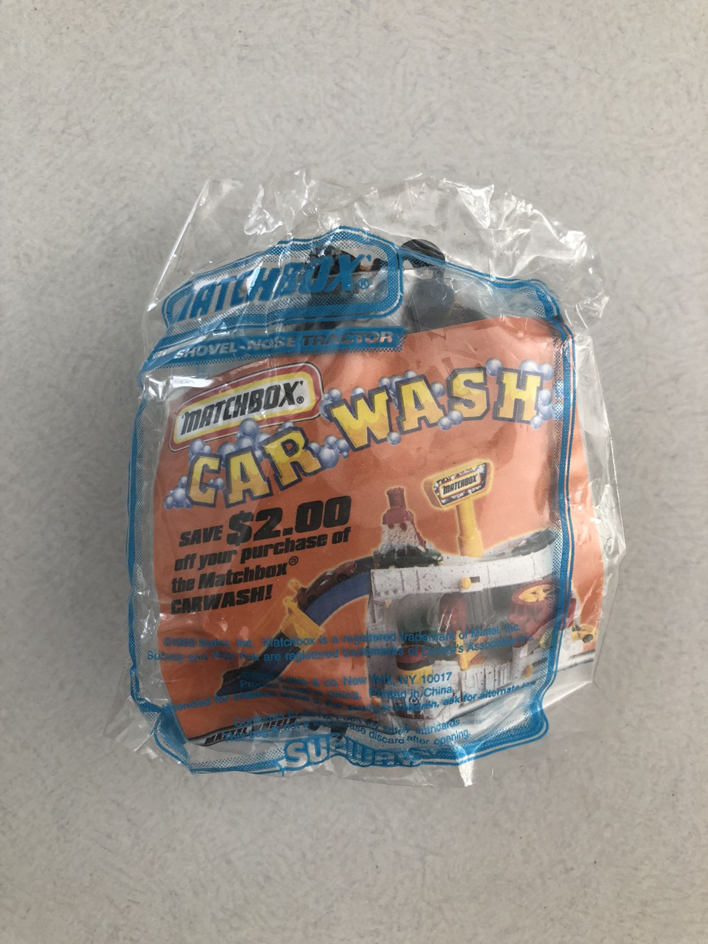 1999 Matchbox Shovel Nose Tractor Subway Kids Meal Toy Sealed