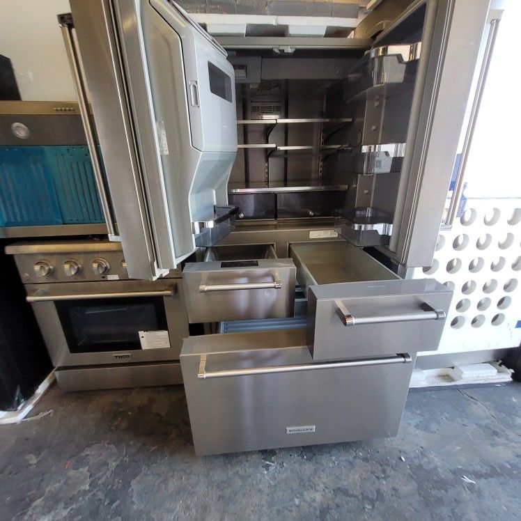 Refrigerator Kitchen Aid