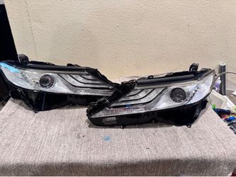 2018 to 2024 TOYOTA CAMRY EURO EDITION HEADLIGHTS