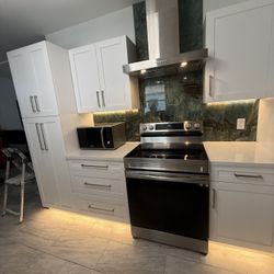 New Kitchen Cabinets 