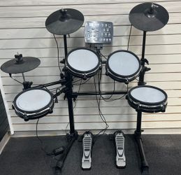 LyxPro EDS-750 7-Piece Electronic Drum Set (A1G010443)