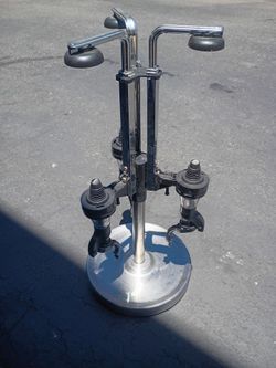 Bottle dispenser