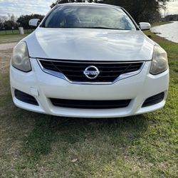 2012 Nissan Altima Door Coupe