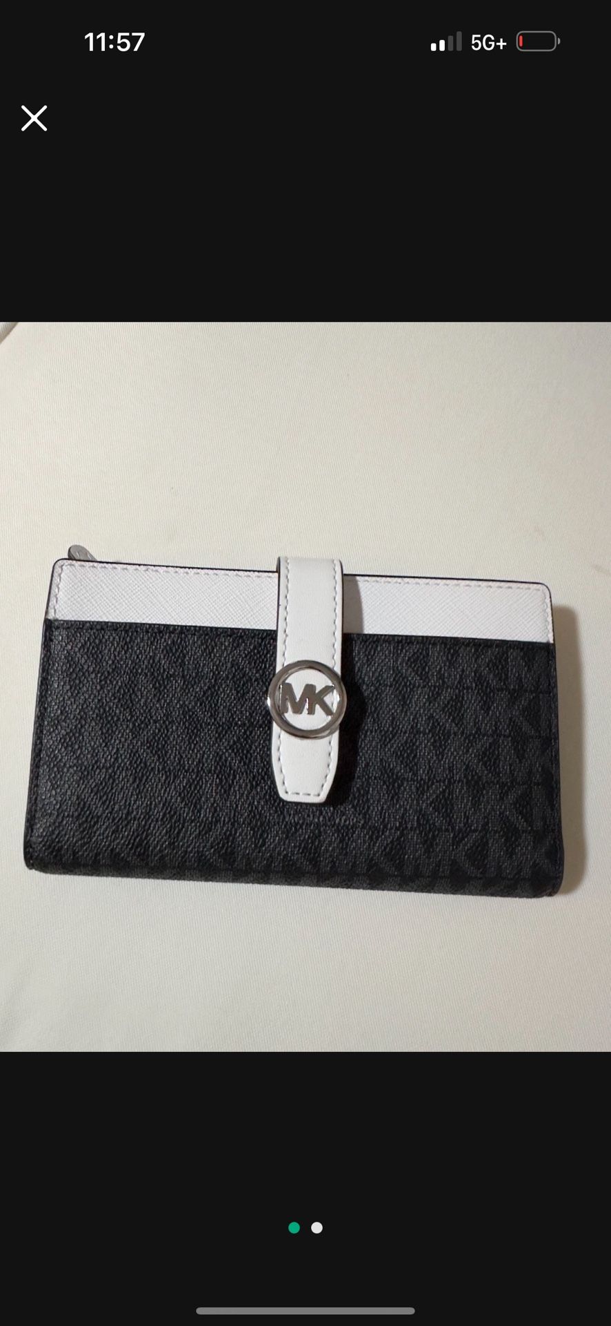 New Michael Kors Wallet