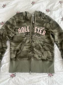 Hollister Double Zip Camo Hoodie Size L