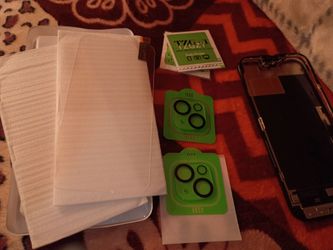 2 pack for iPhone 14 screen protector tempered glass film