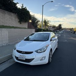 2012 Hyundai Elantra