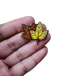 Vintage Hallmark Cards Gold Toned Maple Leaf Pin