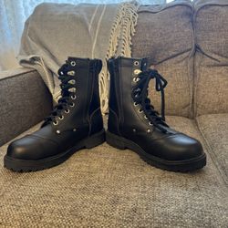 Women’s Size 7 Motorcycle Boots “Bilt”
