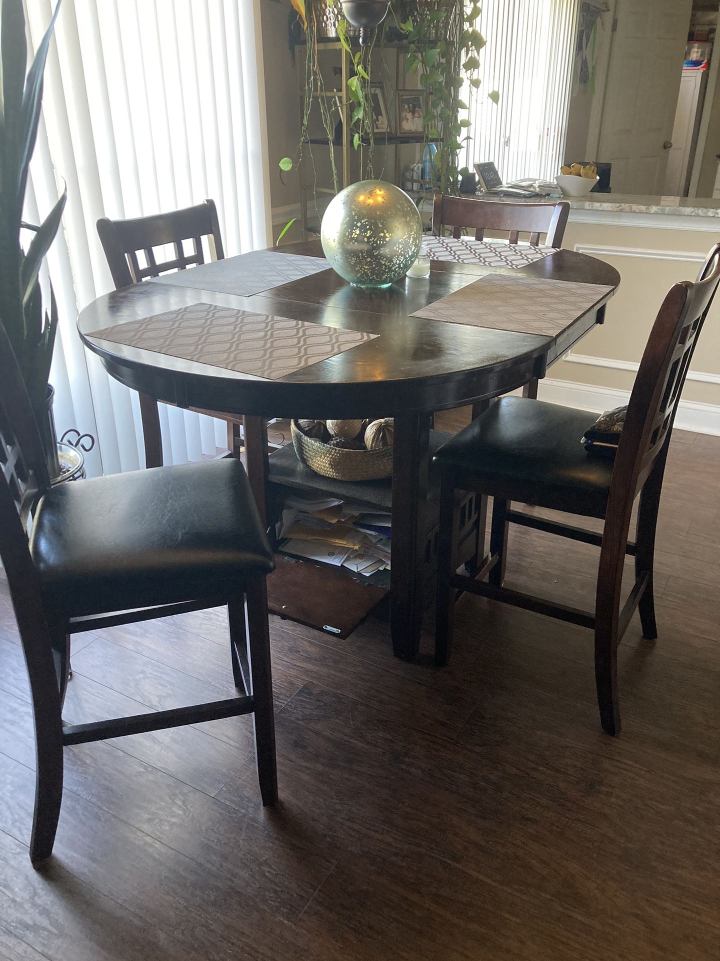 Dining Room Table W/ 4 Leather Chairs