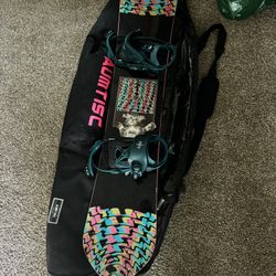 150 Cm Rome Women’s Snowbaord With Bindings And Boots