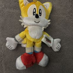 Tomy Tails Plush