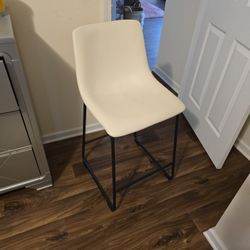 4 Bar Chairs, White Color 