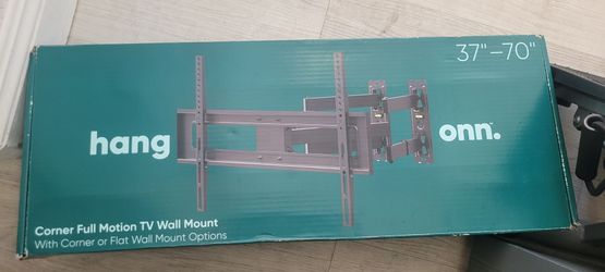 Corner TV Mount
