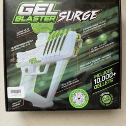 Gel Blaster surge Green & White