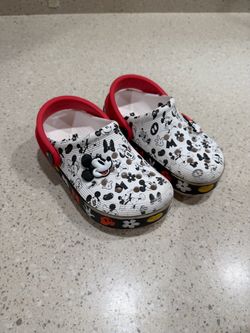 Mickey Mouse Crocs size c9 $20