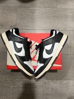 Nike panda dunks