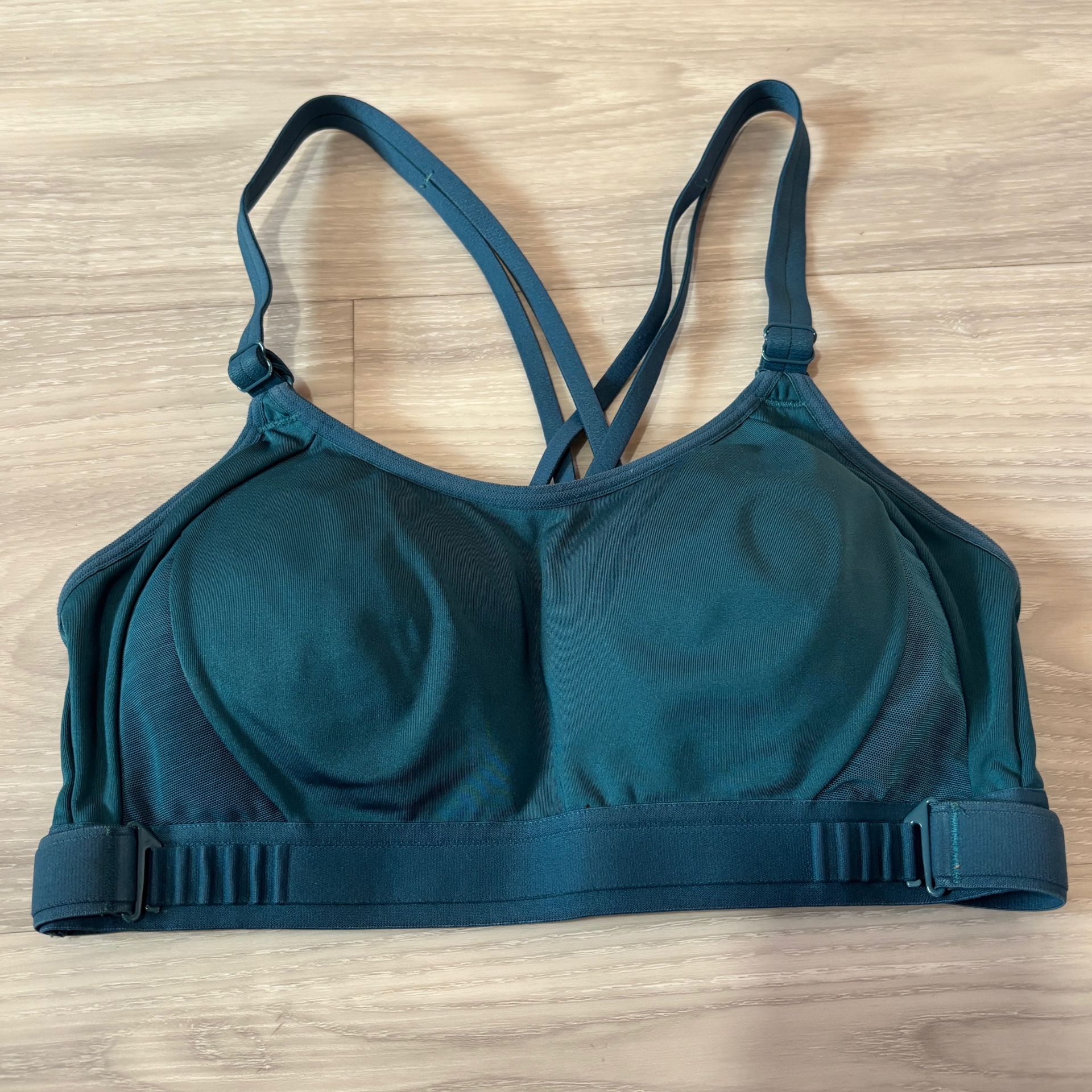 All in Motion Teal Racerback Sports Bra Adjustable Band Built In Padding Size S