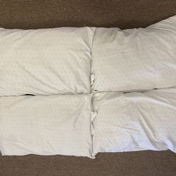 4 Standard Size Pillows