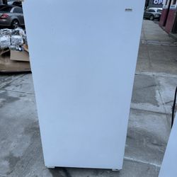 Freezer Kenmore De 28”x60”