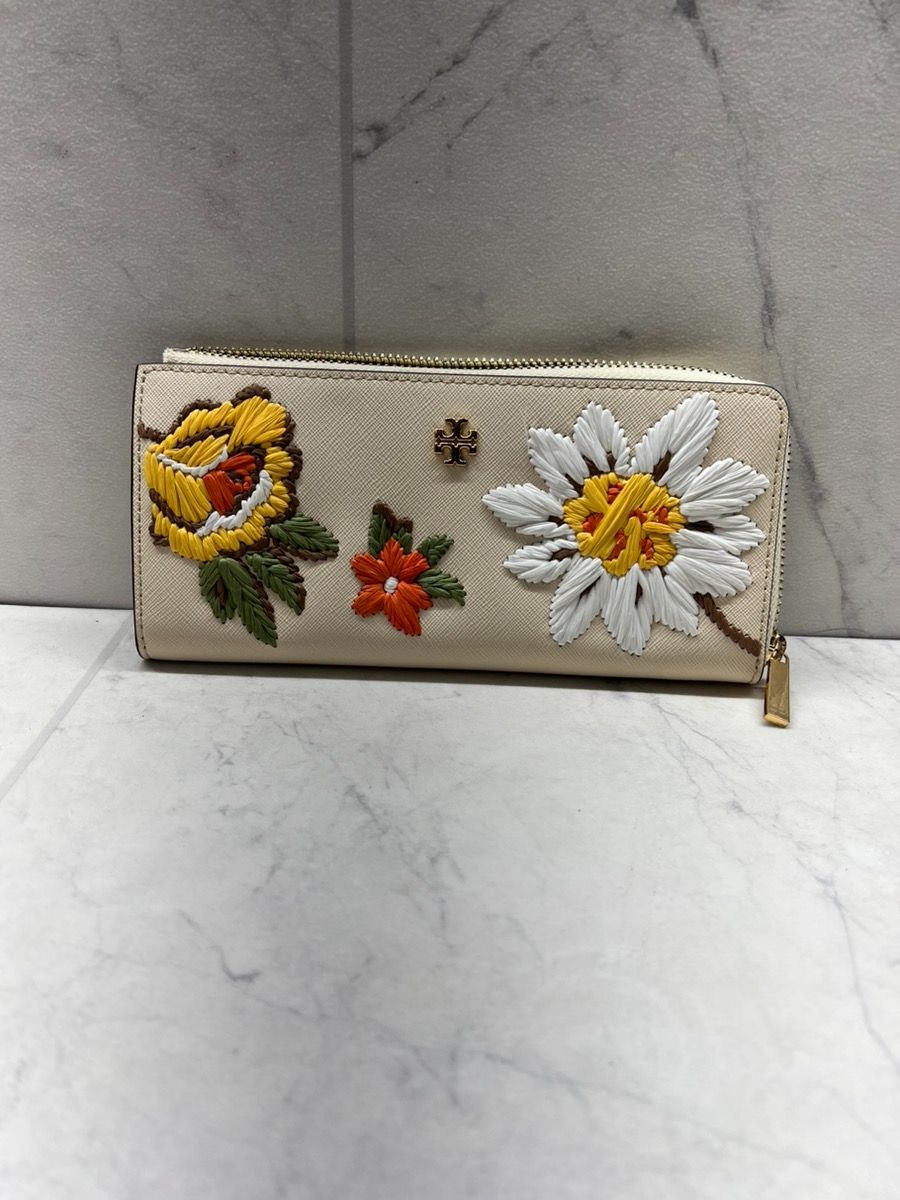 TORY BURCH Emerson Embroidery L Zip Continental Wallet (PO1015310)
