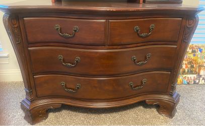 Queen Bedroom set