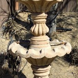 Outdoor Decor/fountain