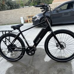 ELECTRIC BIKE AVENTON 