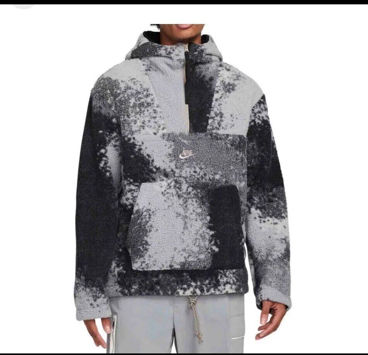 Nike Men's Sportswear Sport Essentials+ 1/2-Zip Hoodie